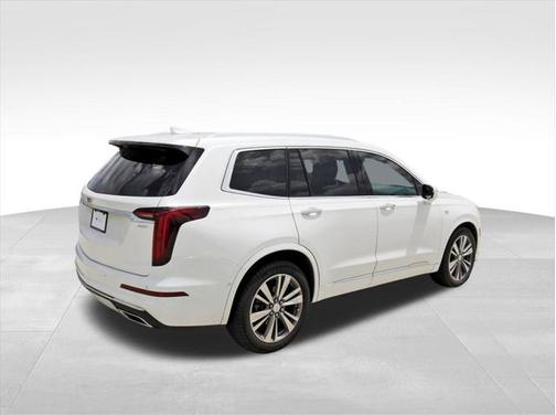 2021 Cadillac XT6 Premium Luxury FWD