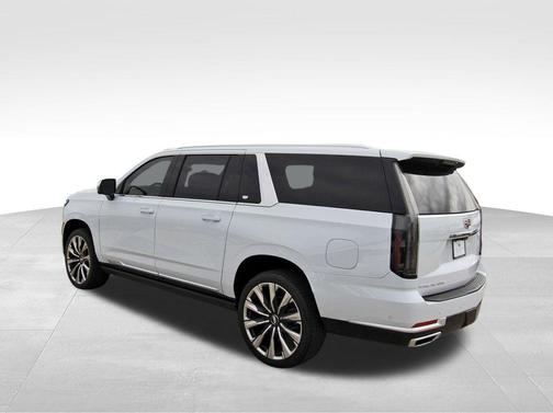 2026 Cadillac Escalade ESV Luxury