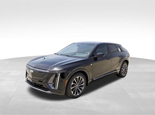 2025 Cadillac LYRIQ Sport