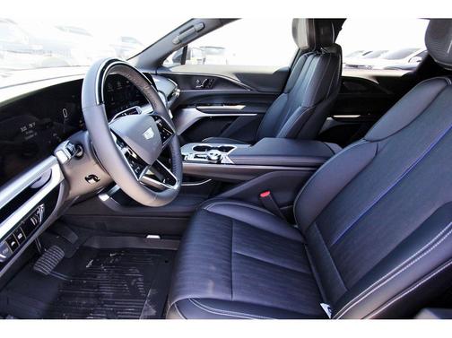 2026 Cadillac LYRIQ Premium Sport