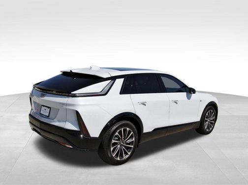 2026 Cadillac LYRIQ Premium Sport