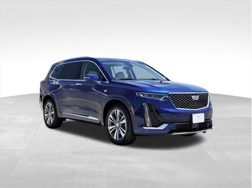 2025 Cadillac XT6 Premium Luxury FWD