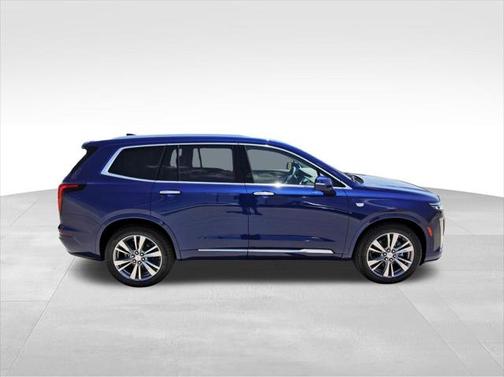2025 Cadillac XT6 Premium Luxury FWD