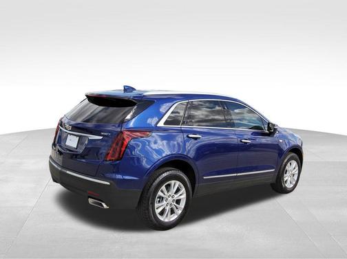 2025 Cadillac XT5 Luxury