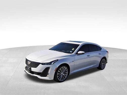 2022 Cadillac CT5 Premium Luxury