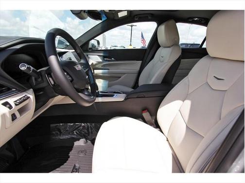 2025 Cadillac CT4 Premium Luxury RWD