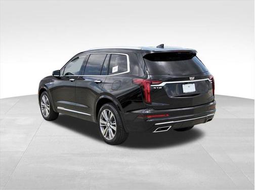 2025 Cadillac XT6 Premium Luxury FWD