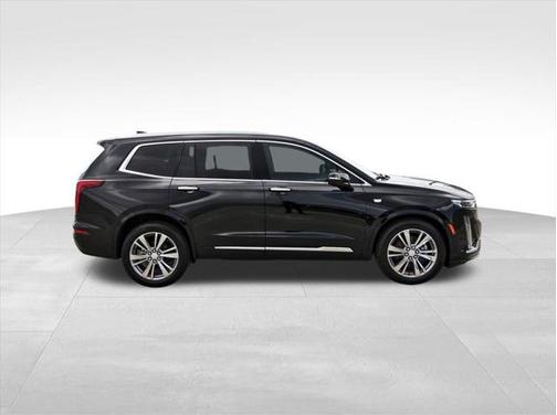 2025 Cadillac XT6 Premium Luxury FWD