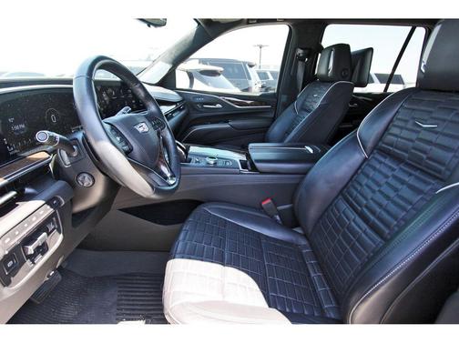 2022 Cadillac Escalade Sport Platinum