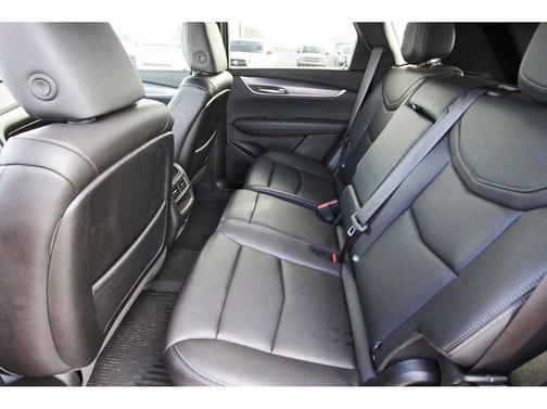 2024 Cadillac XT5 Luxury