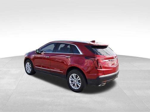 2024 Cadillac XT5 Luxury