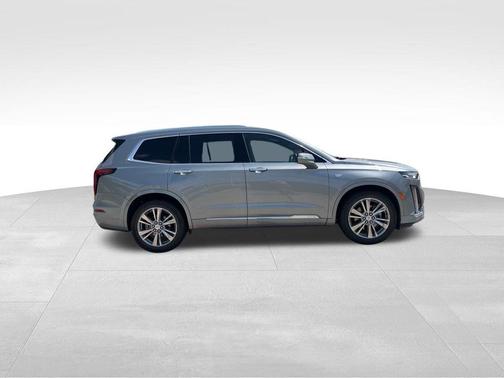 2024 Cadillac XT6 Premium Luxury FWD