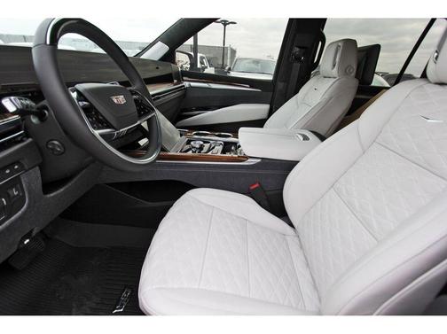 2026 Cadillac Escalade ESV Sport Platinum