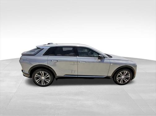 2025 Cadillac LYRIQ Luxury w/1SC
