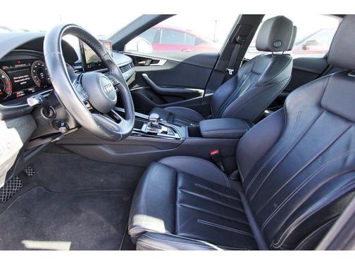 2022 Audi A4 45 S line Premium Plus