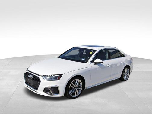 2022 Audi A4 45 S line Premium Plus