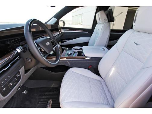 2026 Cadillac Escalade ESV Sport Platinum