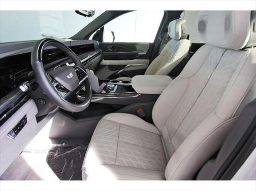 2025 Cadillac Escalade Luxury