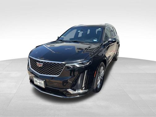 2022 Cadillac XT6 Premium Luxury FWD