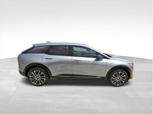 2025 Cadillac OPTIQ Sport
