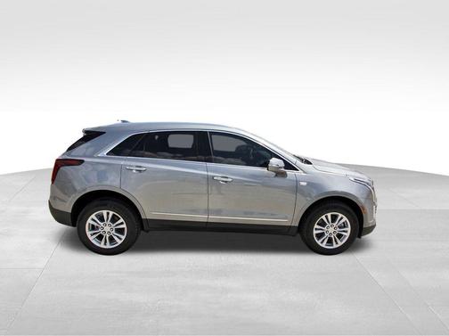 2025 Cadillac XT5 Luxury