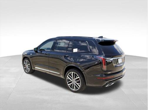 2025 Cadillac XT6 Sport AWD