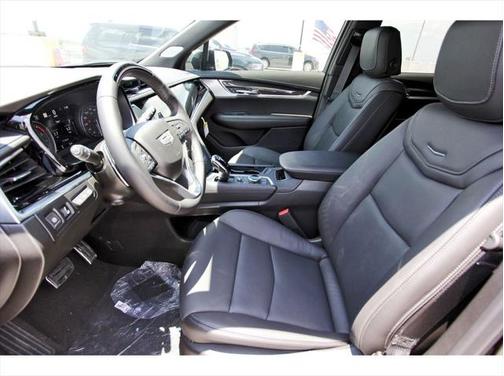 2025 Cadillac XT6 Sport AWD