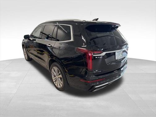 2024 Cadillac XT6 Premium Luxury FWD