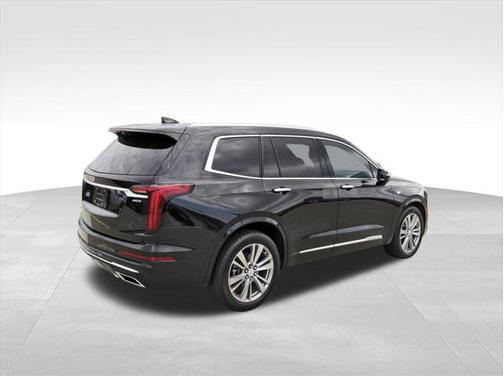 2024 Cadillac XT6 Premium Luxury FWD