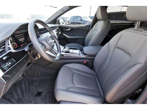 2021 Audi Q8 55 Prestige