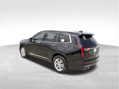 2025 Cadillac XT6 Luxury FWD