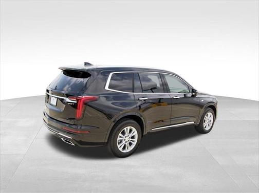 2025 Cadillac XT6 Luxury FWD