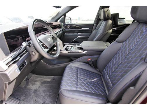 2026 Cadillac Escalade IQ Luxury