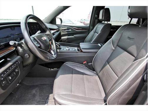 2023 Cadillac Escalade ESV Premium Luxury
