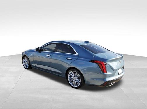 2023 Cadillac CT4 Premium Luxury