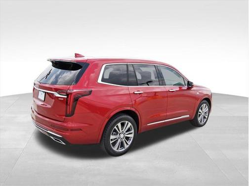 2025 Cadillac XT6 Premium Luxury FWD