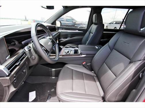 2025 Cadillac Escalade Luxury