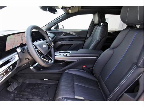 2025 Cadillac LYRIQ Luxury w/1SC