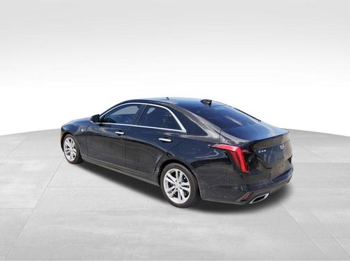 2022 Cadillac CT4 Luxury