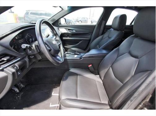 2022 Cadillac CT4 Luxury