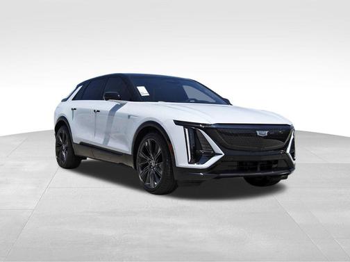Vibrant White Tricoat 2027 Cadillac LYRIQ Signature Sport