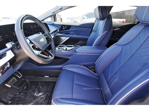 2026 Cadillac OPTIQ Premium Sport