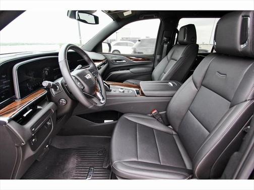 2024 Cadillac Escalade Luxury