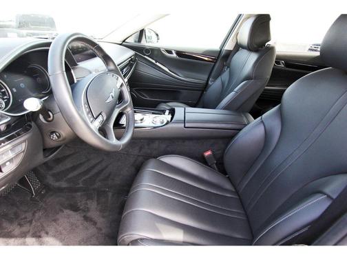 2023 Genesis G80 2.5T RWD