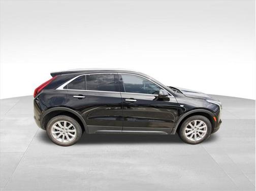 2022 Cadillac XT4 Luxury