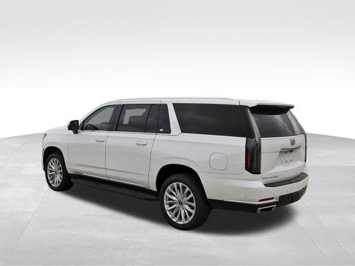 2025 Cadillac Escalade ESV Luxury