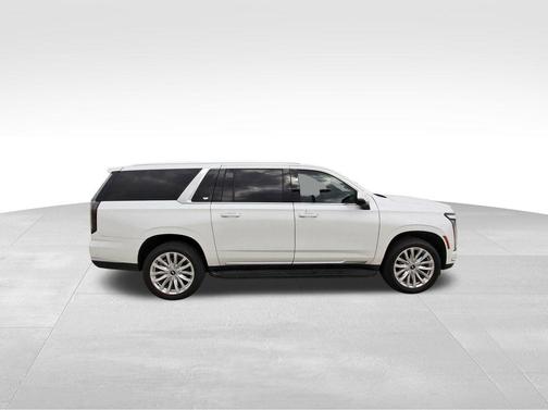 2025 Cadillac Escalade ESV Luxury