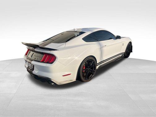 2021 Ford Shelby GT500 Base