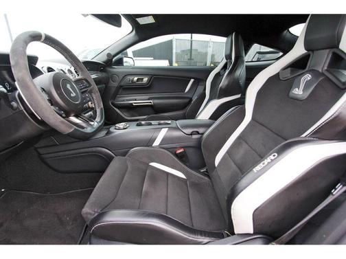 2021 Ford Shelby GT500 Base