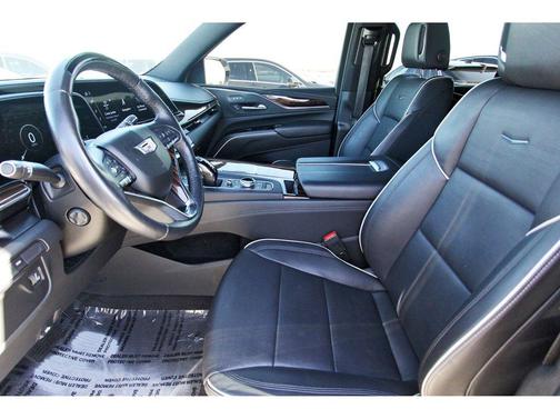 2023 Cadillac Escalade ESV Premium Luxury